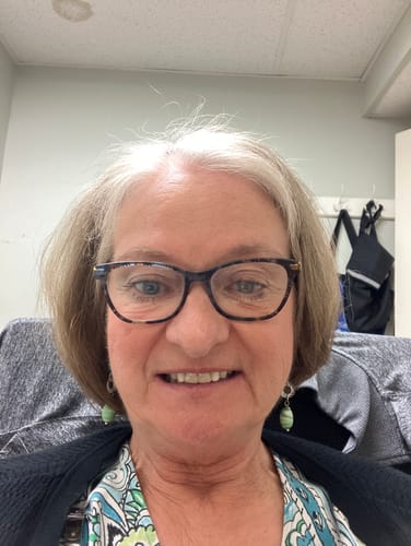 <strong>Laura P. · Oviedo</strong>
